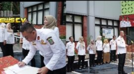 Oplus_0