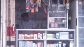 Foto : Toko Obat Keras Jenis Golongan G di Jalan Kramat Bunder, Senen Diduga Beroperasi