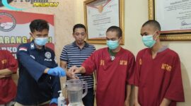 Foto : Satuan Reserse Narkoba Polresta Pontianak memusnahkan barang bukti narkotika jenis sabu seberat 36,17 gram, hasil pengungkapan dari empat Tempat Kejadian Perkara (TKP) dengan enam orang tersangka
