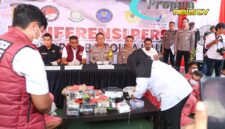 Foto : Polda Kalbar Memusnahkan Puluhan Kilogram Sabu dan Ribuan Pil Ekstasi