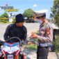 Foto : kegiatan Operasi Patuh Kapuas 2025 di Jalan YC. Oevang Oeray, Simpang Tugu Beji, Baning Kota, Kecamatan Kabupaten Sintang