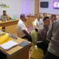 Foto : Kegiatan Pengawasan Operasi Patuh Kapuas 2025 Oleh Tim Pengawasan dari Inspektorat Pengawasan Daerah Polda Kalimantan Barat di Polres Sintang
