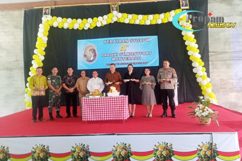 Foto : Babinsa hadir dalam Perayaan Syukur Paroki St. Montfort Monterado bertempat di Aula Paroki Jl. Raya Monterado Dsn. Taepi Rt 005/001 Ds. Monterado Kec. Monterado Kab. Bengkayang