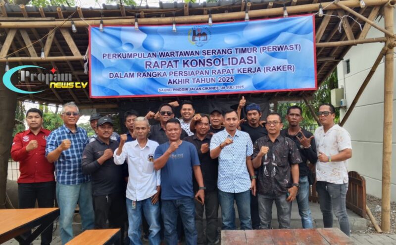 Foto : Kegiatan rapat konsolidasi yang berlangsung di Saung Tepi Jalan, Cikande, Kabupaten Serang, Banten