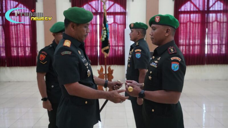 Foto : Komandan Korem 121/Abw memimpin langsung pelaksanaan upacara Serah Terima Jabatan (Sertijab)