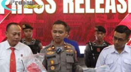 Foto : Satreskrim Polres Demak menangkap seorang ayah di Demak Jawa Tengah setelah tega menganiaya anak kandungnya sendiri