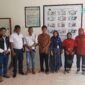 Foto : Kepala Sekolah SMA Negeri 1 Medang Deras menerima kunjungan sejumlah wartawan