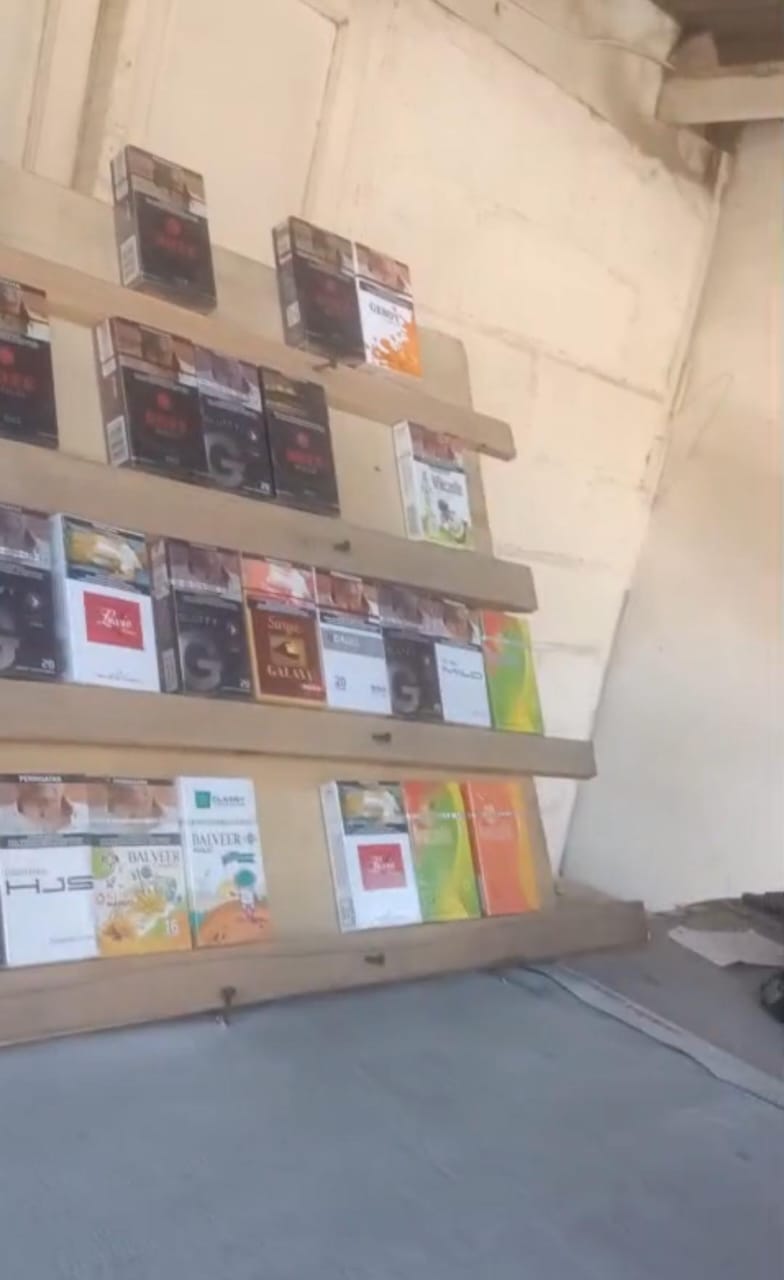 Foto : Maraknya Peredaran rokok ilegal tanpa adanya pita bea cukai di kab. Bekasi