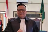 Foto : Pengacara sekaligus Ketua Umum Dewan Pengurus Pusat TUWU Nias Selatan, Efri Darlin M. Dachi