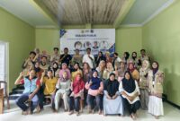 Foto : KKM 01 Desa Kartasana meluncurkan produk pangan lokal berupa stik pepaya 