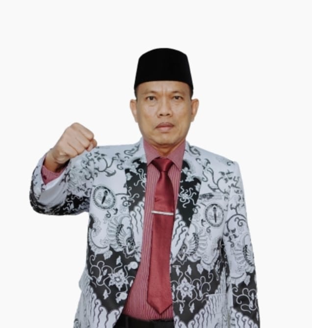 Foto : Ketua PGRI Cabang Kecamatan Cikupa, Mulyadi, S.Pd