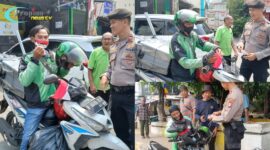 Foto : Kegiatan pembagian bendera dan masker Merah Putih kepada para pengendara
