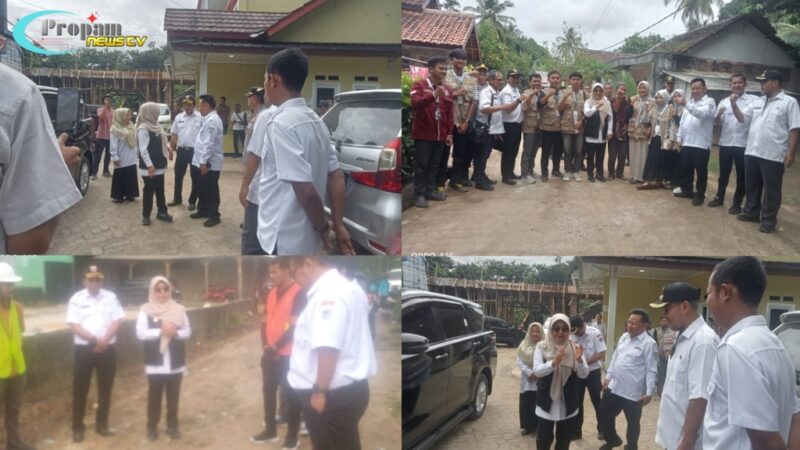 Foto : Bupati Pandeglang tinjau Pembangunan dan Sanitasi Lingkungan