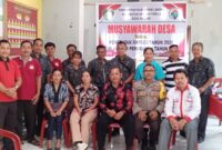 Foto : Musrenbangdes dalam rangka penetapan Rencana Kerja Pemerintah Desa (RKPDES) Tahun Anggaran 2026 serta APBDES Tahun 2025 yang Bertempat di Balai Pertemuan Dusun Andeng, Desa Andeng, Kecamatan Sengah Temila, Kabupaten Landak