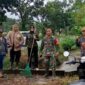 Foto : Koramil 1202-04/Singkawang Timur bersama instansi terkait dan masyarakat melaksanakan kegiatan pembersihan sungai di wilayah Singkawang Timur