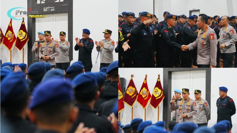Foto : Kapolri mengunjungi Mako Brimob Kwitang berikan apresiasi dan perkuat motivasi