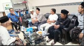 Foto : KOLEBBAT bersama warga Desa Pagintungan, serta warga Citeras, Kabupaten Lebak, gelar audiensi dengan Dinas Energi dan Sumber Daya Mineral (ESDM) Provinsi Banten
