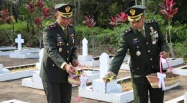 Foto : Kegiatan Ziarah Nasional yang digelar di Taman Makam Pahlawan (TMP) Patriot Bangsa Sanggau