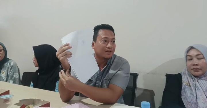 Foto : RSUD Aulia Pandeglang diduga mengalihkan status pasien BPJS menjadi pasien umum dengan alasan pasien tidak sampai 24 jam dirawat