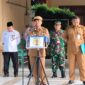 Foto : Camat Labuan Amas Utara pimpin apel gabungan di halaman Kantor Kecamatan Labuan Amas Utara