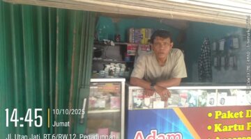 Foto : Konter pulsa yang berlokasi di Jalan Utan Jati, RT.06 RW.12, Kelurahan Pegadungan, Kecamatan Kalideres, Jakarta Barat