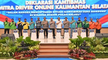 Foto : Polda Kalsel menggelar Deklarasi Kamtibmas bersama para mitra driver online se-provinsi