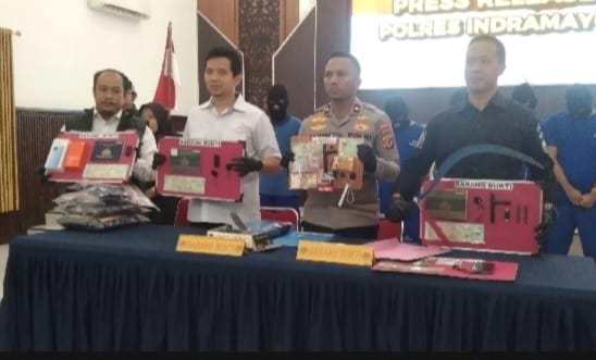 Foto : Satnarkoba Polres Indramayu mengamankan 22 orang terduga kasus narkotika di wilayah hukum Polres Indramayu