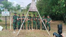 Foto : Pangdam XII/Tanjungpura, Mayjen TNI Jamallulael, S.Sos., M.Si., tinjau patok batas negara di titik Nol PLBN Jagoi Babang