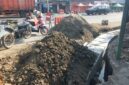 Foto : Pelaksanaan drainase di wilayah Pasar Patrol, Kecamatan Patrol, Kabupaten Indramayu