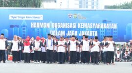Foto : Apel Siaga Kamtibmas dengan tema “Harmoni Organisasi Kemasyarakatan dalam Jaga Jakarta”, yang digelar di Lapangan Presisi Ditlantas Polda Metro Jaya