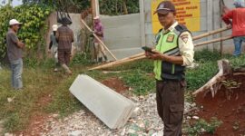 Foto : Penutupan dua titik Pintu Akses Buang Sampah yang berlokasi di wilayah Desa Talagasari