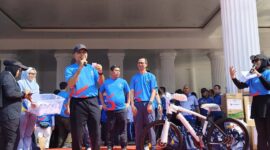 Foto : Kegiatan Senam Massal yang digelar di Lapangan Upacara Gubernur Banten, Kawasan Pusat Pemerintahan Provinsi Banten (KP3B) Palima