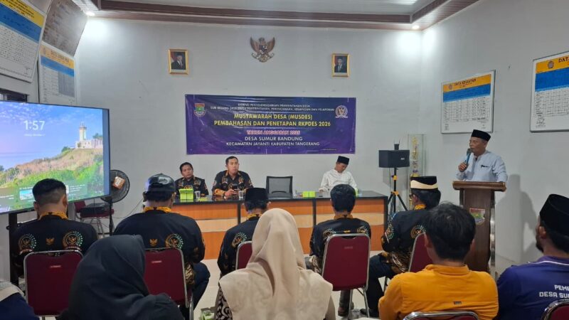 Foto : Pemerintah Desa Sumur Bandung menggelar Musyawarah Desa (Musdes) tahun anggaran 2025 yang dirangkaikan dengan pembentukan pengurus Badan Usaha Milik Desa (BUMDes)