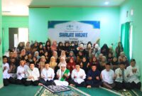 Foto :  Kegiatan Sholat Hajat dan Doa Bersama yang berlangsung khidmat di Gedung Dakwah UNUKASE