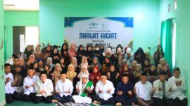 Foto :  Kegiatan Sholat Hajat dan Doa Bersama yang berlangsung khidmat di Gedung Dakwah UNUKASE