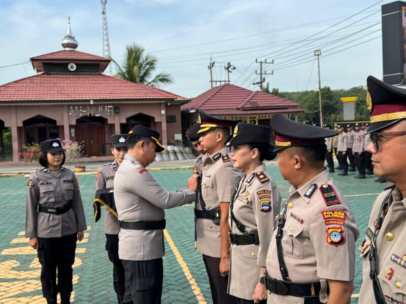 Foto : Polres Balangan gelar serah terima jabatan pejabat utama di wilayah hukum Polres Balangan, kegiatan ini dilaksanakan di Lapangan Apel Mako Polres Balangan