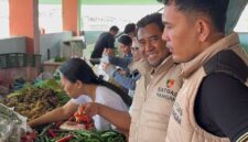 Foto : Tim Satgas Pangan Ditreskrimsus Polda Kalimantan Selatan melakukan inspeksi mendadak (sidak) ke Pasar Kuripan, Banjarmasin
