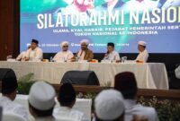 Foto : Silaturahmi Nasional Ulama, Kyai, Habaib, Pejabat Pemerintah, dan Tokoh Nasional se-Indonesia yang diselenggarakan oleh Majelis Ulama Indonesia Provinsi DKI Jakarta di Gedung IPSI, Taman Mini Indonesia Indah
