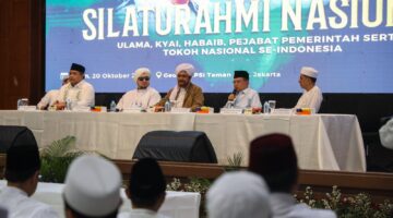 Foto : Silaturahmi Nasional Ulama, Kyai, Habaib, Pejabat Pemerintah, dan Tokoh Nasional se-Indonesia yang diselenggarakan oleh Majelis Ulama Indonesia Provinsi DKI Jakarta di Gedung IPSI, Taman Mini Indonesia Indah