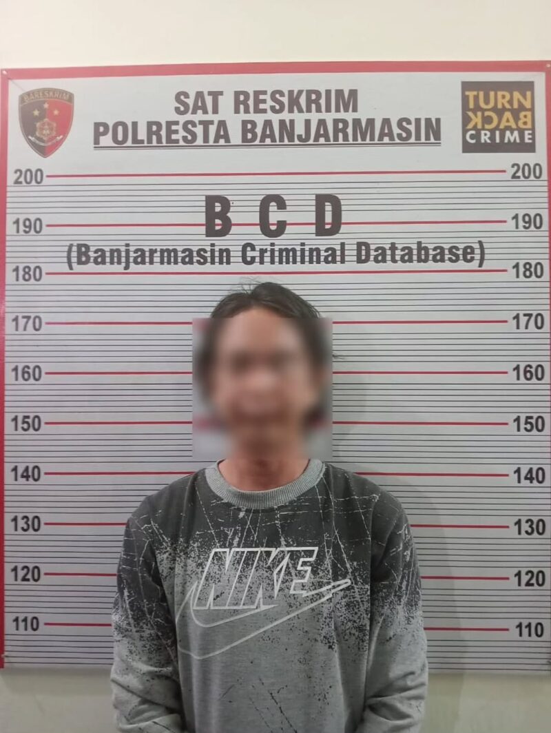 Foto : Pelaku yang berhasil diamankan dan diidentifikasi sebagai AJ (32)
