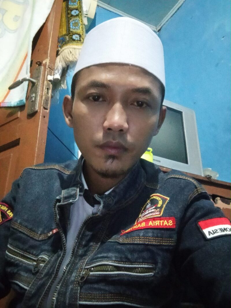 Foto : Kepala Perwakilan (Kaperwil) Banten Media Propam News TV, Dedi Supandi