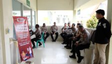 Foto : Humas Polres Sintang menggelar kegiatan bakti kesehatan berupa donor darah di unit tranfusi darah Rumah Sakit Ade M. Djoen Sintang