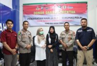 Foto : Kegiatan sosial berupa donor darah serentak, bertempat di Unit Transfusi Darah RSUD H. Damanhuri Barabai, Kabupaten Hulu Sungai Tengah