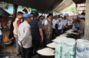 Foto : Kegiatan Monitoring dan Evaluasi Pengendalian Harga Beras di Pasar Los Batu Kec. Kandangan Kab. Hulu Sungai Selatan oleh Bapanas dan Satgas Pangan Polri
