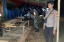 Foto : Jajaran Polsek Serawai beserta Koramil 1205-02/ Serawai melaksanakan kegiatan Patroli Cipta Kondisi di wilayah hukum Polsek Serawai