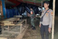 Foto : Jajaran Polsek Serawai beserta Koramil 1205-02/ Serawai melaksanakan kegiatan Patroli Cipta Kondisi di wilayah hukum Polsek Serawai
