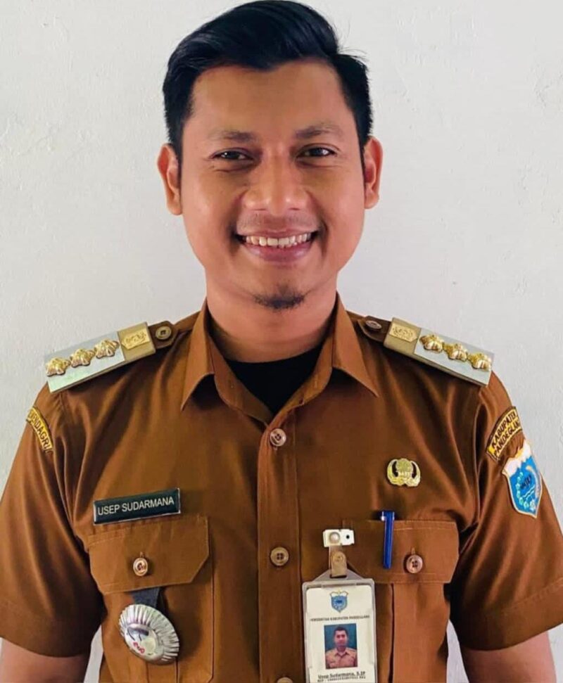 Foto : Camat Menes, kabupaten Pandeglang provinsi Banten, Usep sudarmana mengucapkan selamat hari Sumpah Pemuda Ke-97