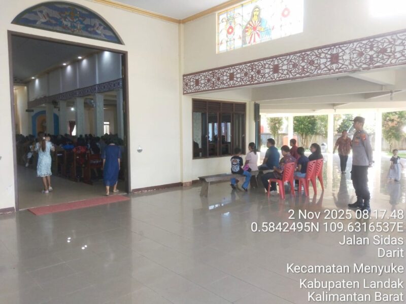 Foto : Jajaran Polsek Air Besar melaksanakan patroli rutin di sejumlah titik rawan di wilayah hukum Polres Landak