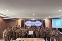 Foto : Penandatanganan Komitmen Bersama Meningkatkan Akuntabilitas Laporan Keuangan BLUD di Ruang Rapat BPKAD Sintang