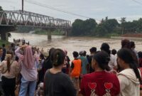 Foto : Sungai Cimanuk, di sekitar Bendungan Karet Bangkir Kecamatan Lohbener, Kabupaten Indramayu